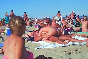 Couple Fucks At The Beach Public Sex